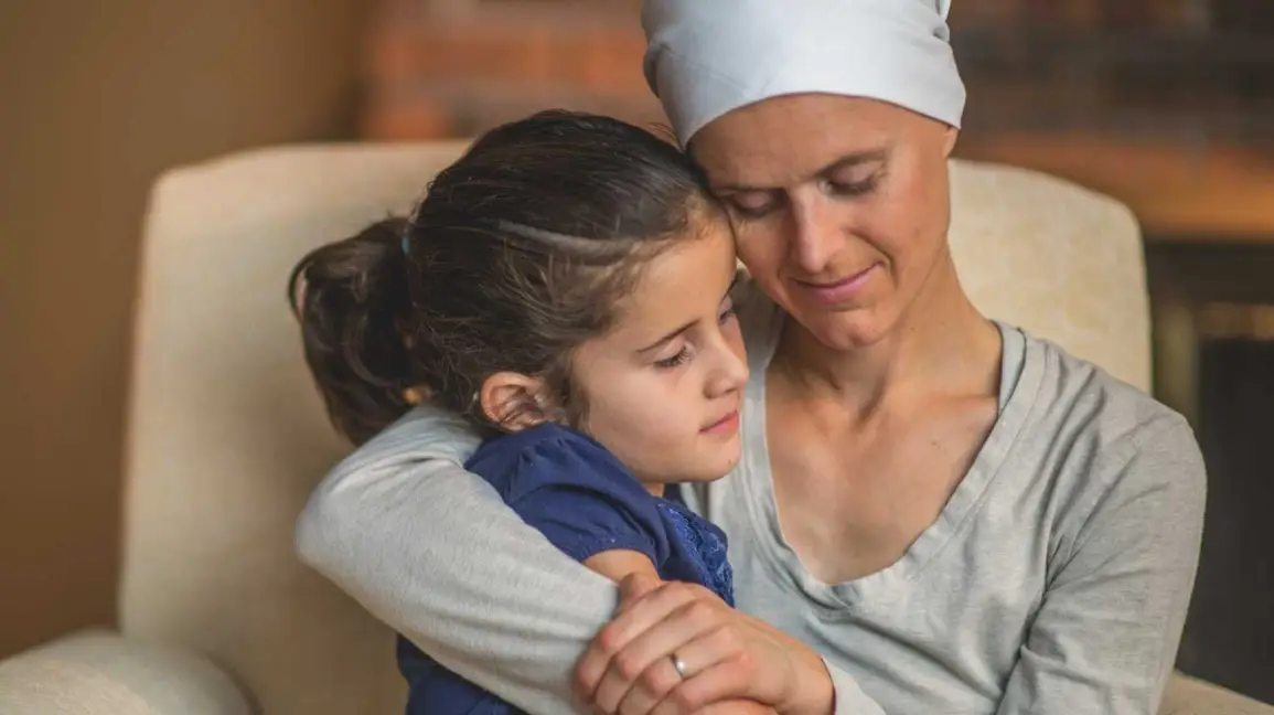 4 years old boy suffers from diabetes mother bursts into tears after doctor says
